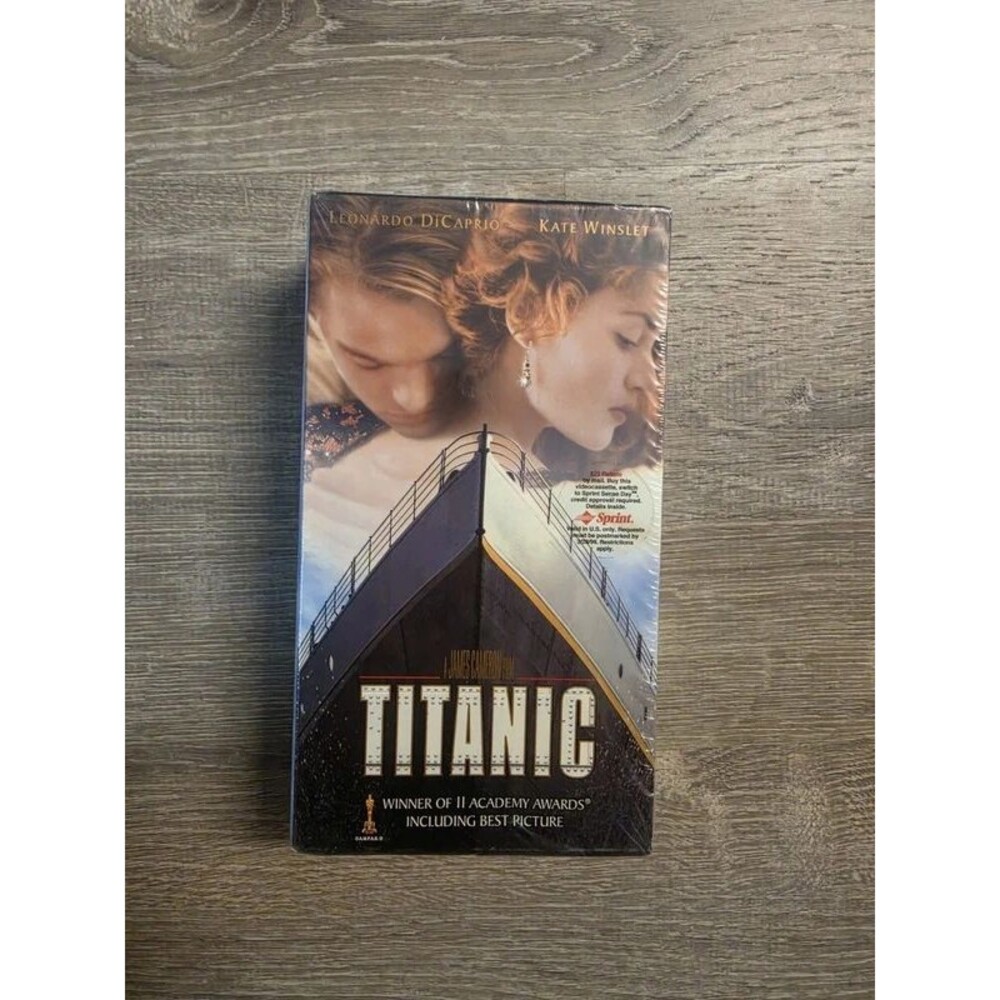 Titanic Movie VHS 1998, 2-Tape Set, New Sealed